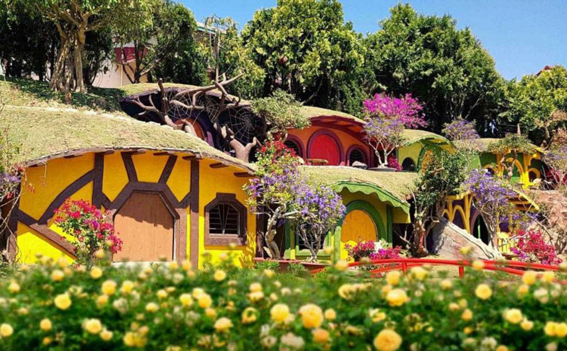 Vùng cổ tích Fairytale Land 