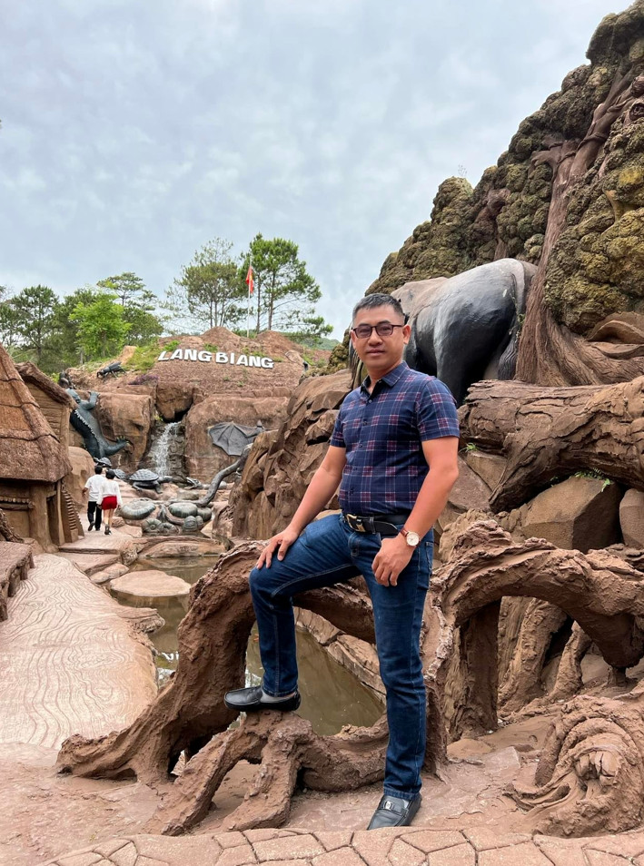 Hầm điêu khắc Đà Lạt