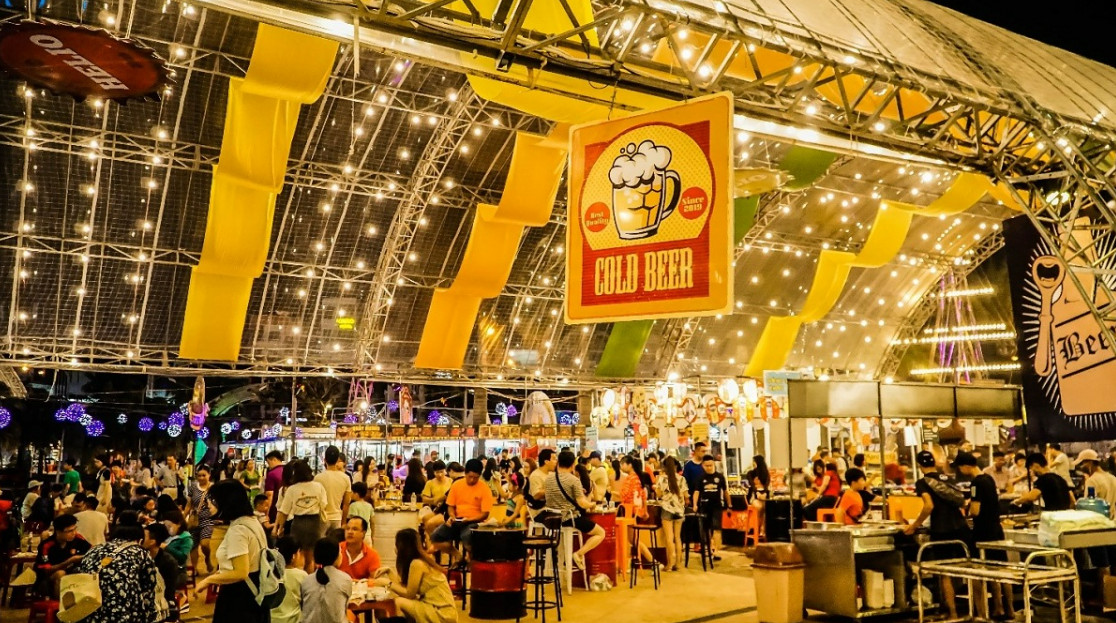 Chợ đêm Đà Nẵng là "thiên đường" ẩm thực.