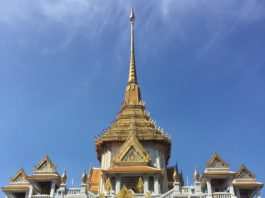Wat Traimit