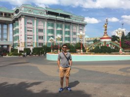 Lâu đài Baan Sukhawadee