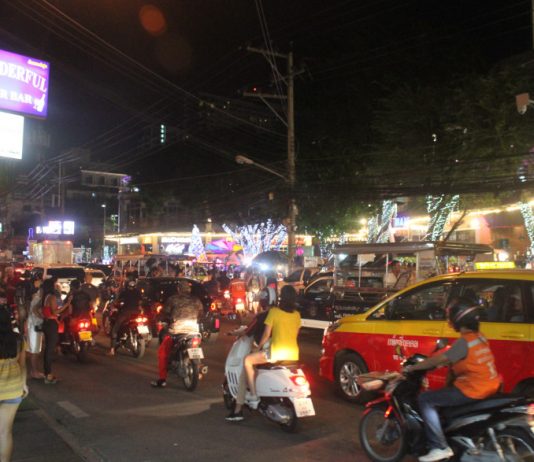 tham quan Pattaya thailand