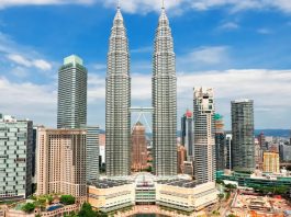 toa-thap-doi-petronas-Malaysia