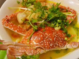 Bánh canh ghẹ chả